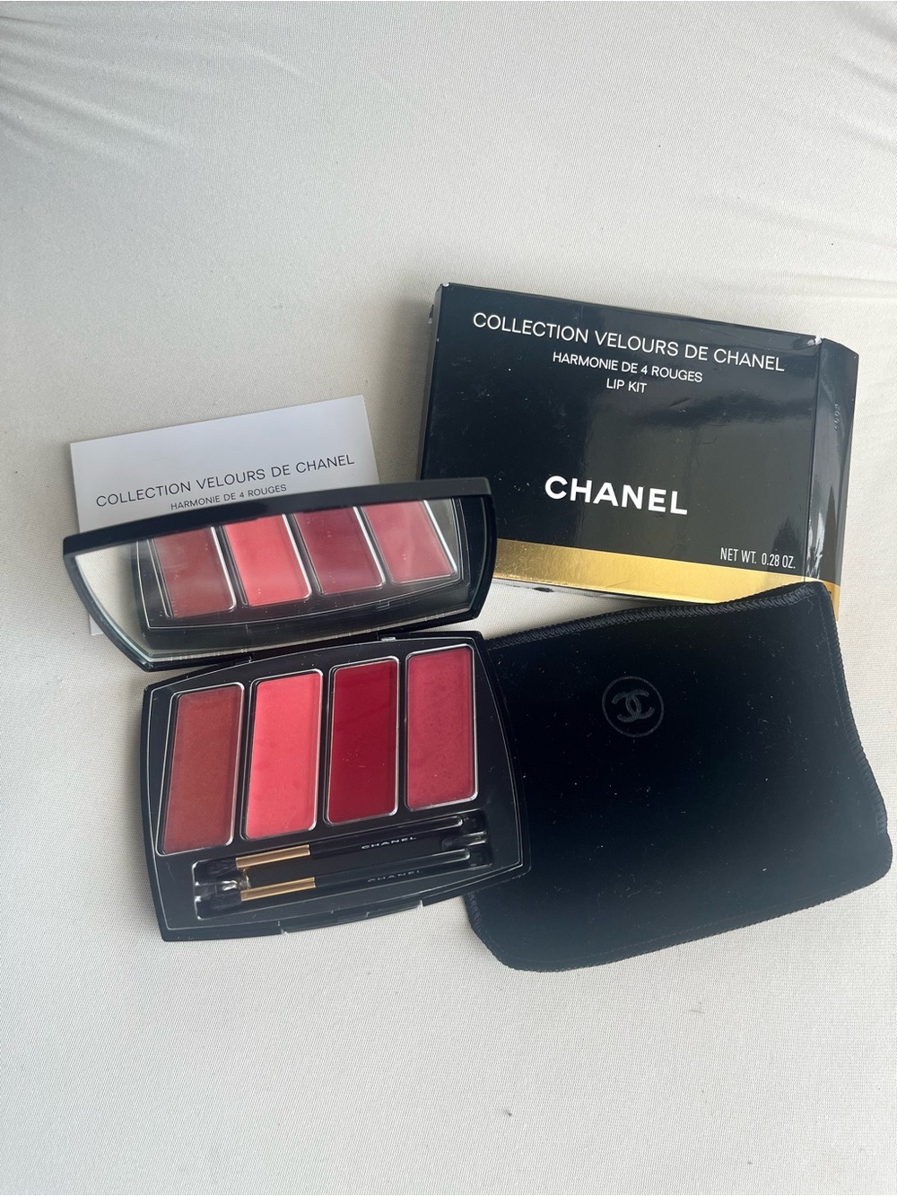 CHANEL Collection Velours Lip Kit - Rose and Scarlet Shades